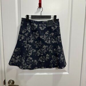 Banana Republic A-Line Navy Floral Mini Skirt - Size 2